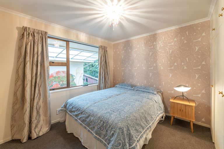 Photo of property in 2/66 Parklands Drive, Huntsbury, Christchurch, 8022