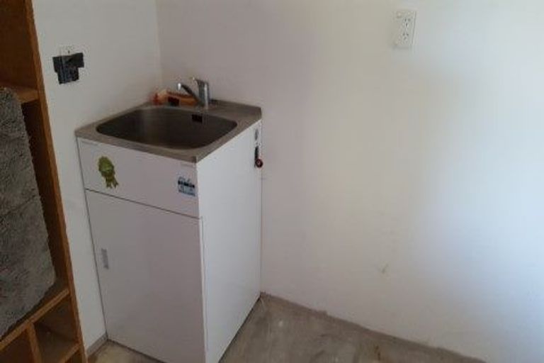 Photo of property in 1/47 Centorian Drive, Windsor Park, Auckland, 0632