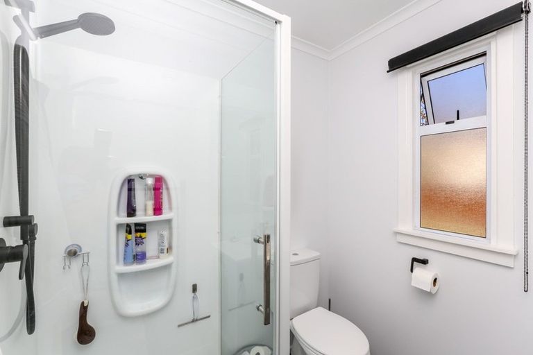 Photo of property in 31 Mclean Street, Strandon, New Plymouth, 4312