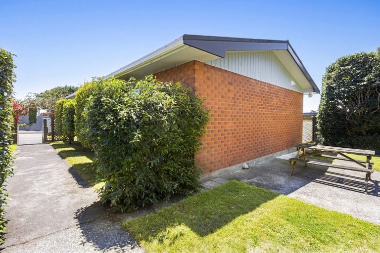 Photo of property in 364 Devon Street East, Strandon, New Plymouth, 4312