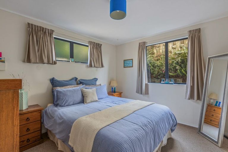 Photo of property in 9 Awatere Place, Snells Beach, 0920