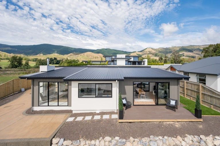 Photo of property in 99 Daelyn Drive, Richmond, 7020