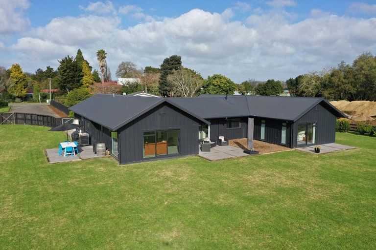 Photo of property in 38 Devine Road, Tamahere, Hamilton, 3283