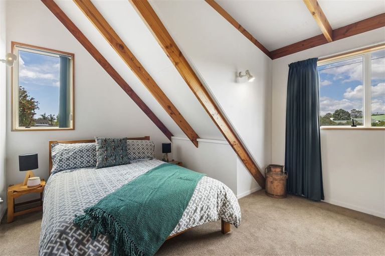 Photo of property in 3a Sample Road, Albany, Auckland, 0632