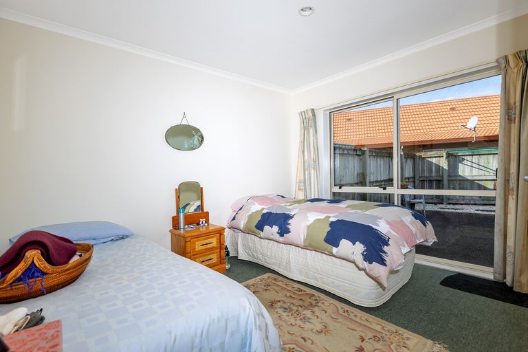 Photo of property in Holdsworth Villas, 66/2 William Donald Drive, Solway, Masterton, 5810