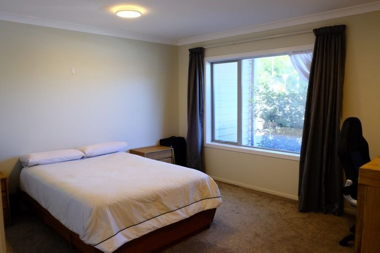 Photo of property in 4/19 Collins Avenue, Tawa, Wellington, 5028