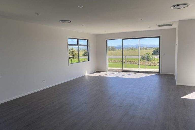 Photo of property in 64 Pelorus Avenue, Poraiti, Napier, 4112