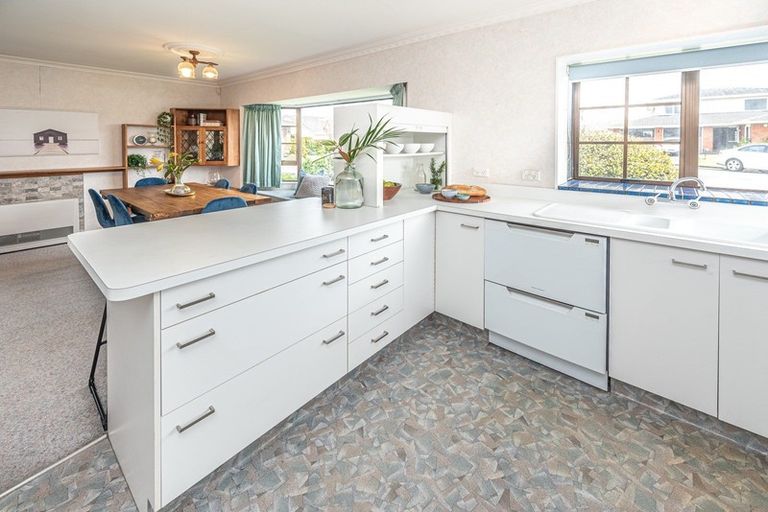 Photo of property in 5 Hampton Place, Springvale, Whanganui, 4501