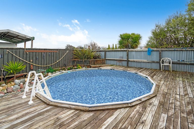 Photo of property in 20 Augustus Street, Carterton, 5713