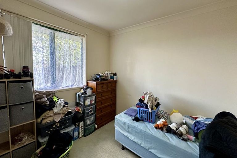 Photo of property in 21 Lucienne Drive, Ranui, Auckland, 0612