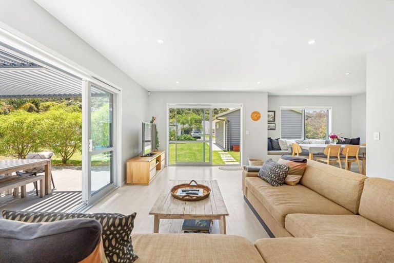 Photo of property in 5 Platinum Place, Matapouri, Whangarei, 0173