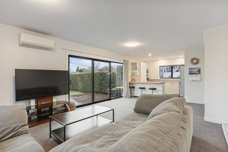 Photo of property in 53 Ashgrove Street, Rangiora, 7400