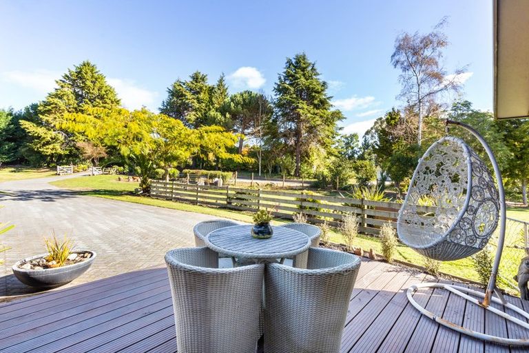 Photo of property in 176 Mapara Road, Acacia Bay, Taupo, 3385