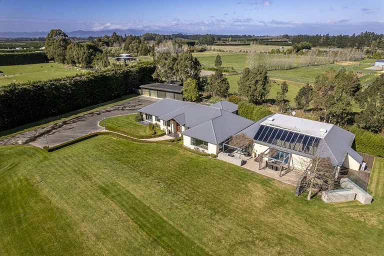 Photo of property in 239 Lawford Road, West Melton, Christchurch, 7676