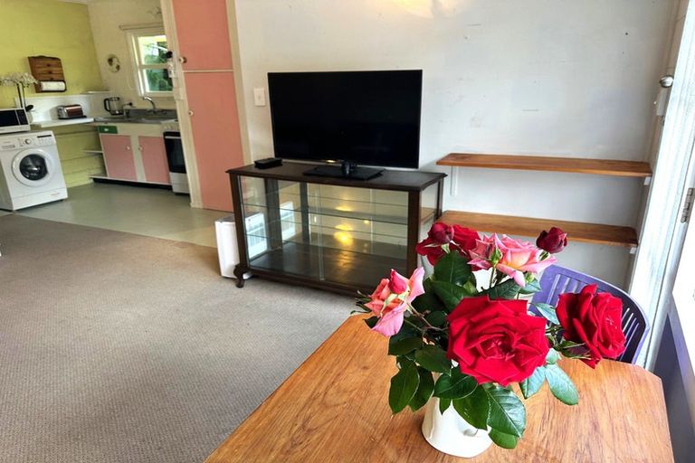 Photo of property in 4/58 School Road, Paihia, 0200