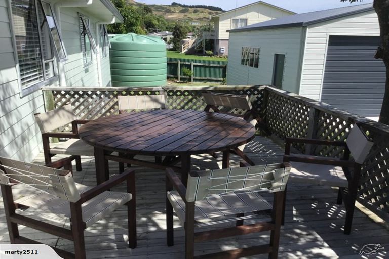 Photo of property in 3 Bill Nolan Place, Mahia, 4198