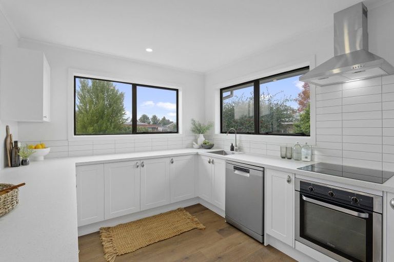 Photo of property in 26 Toorak Avenue, Avonhead, Christchurch, 8042