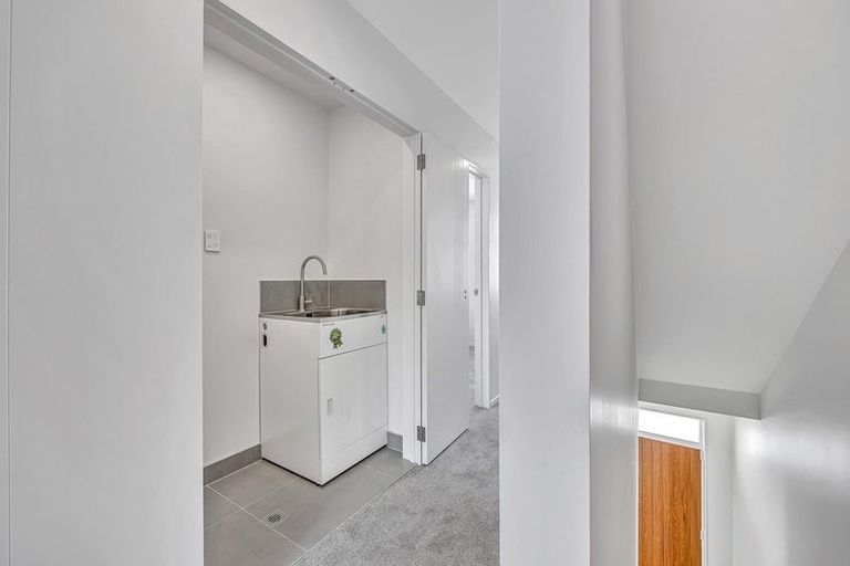 Photo of property in 32 Whautapu Court, Avondale, 1026