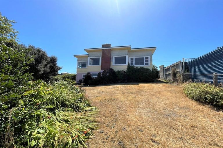 Photo of property in 5 Stevenson Street, Balclutha, 9230