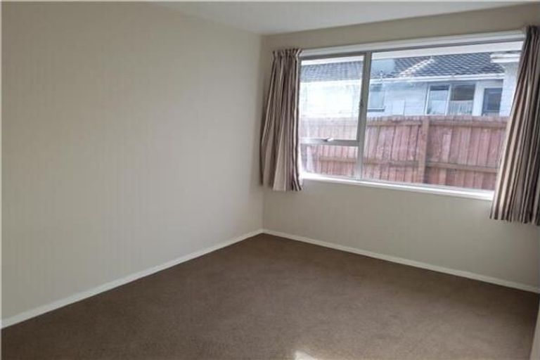 Photo of property in 2/93 Springfield Road, St Albans, Christchurch, 8014