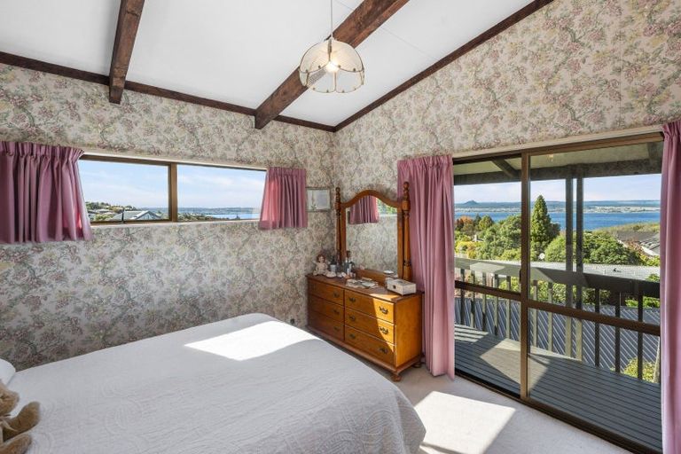 Photo of property in 7 Brunette Drive, Acacia Bay, Taupo, 3330