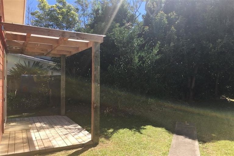 Photo of property in 4 Mildmay Road, Henderson, Auckland, 0610