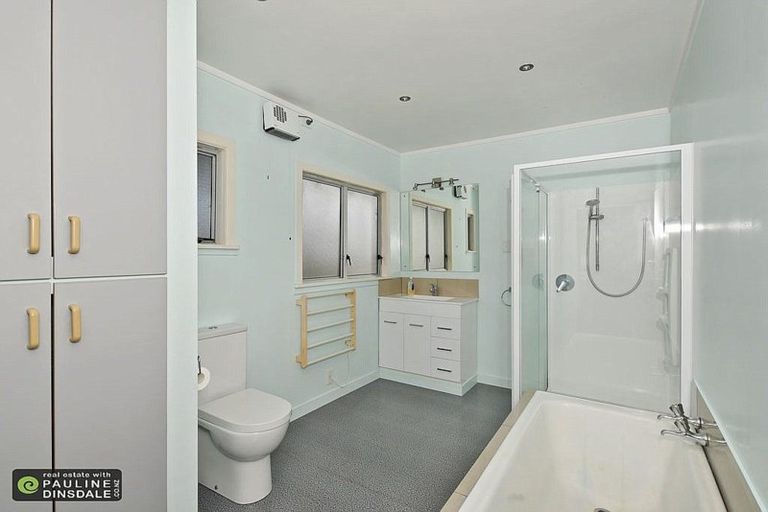 Photo of property in 1a Butler Place, Te Kamo, Kamo, 0112