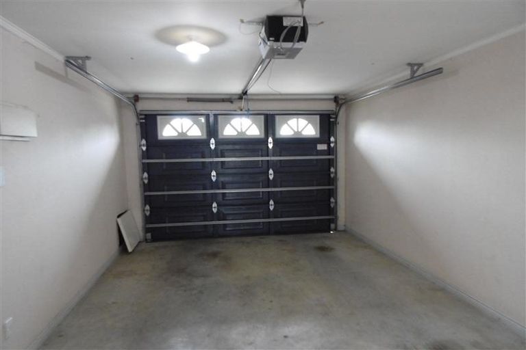 Photo of property in 2/49 Sackville Street, Fitzroy, New Plymouth, 4312