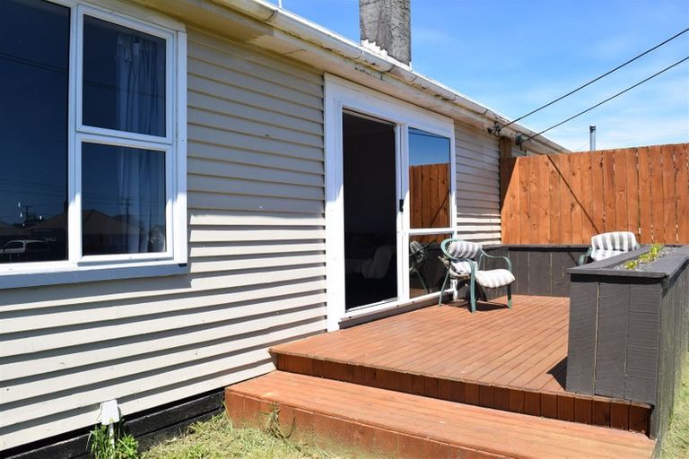 Photo of property in 110-112 Livingstone Street, Hokitika, 7810