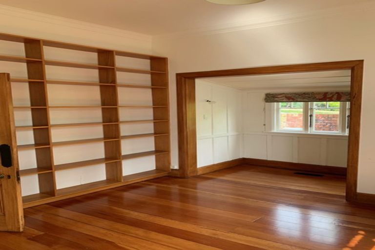 Photo of property in 21 Salamanca Road, Kelburn, Wellington, 6012