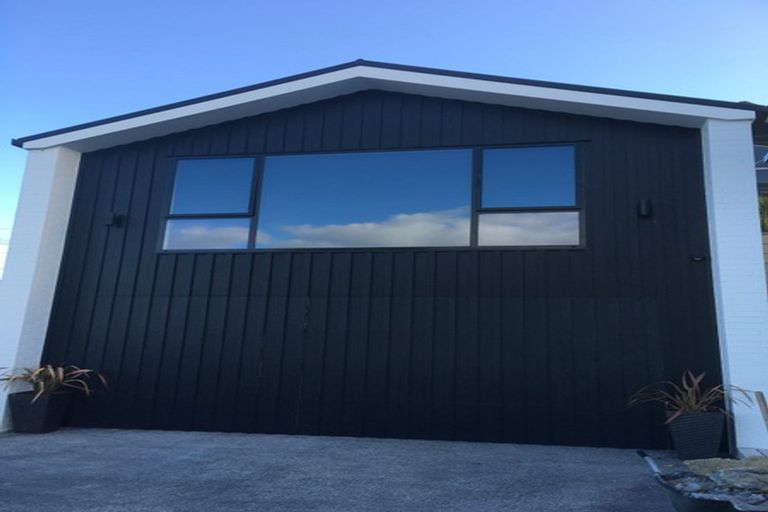 Photo of property in 3 Malabar Drive, Ellerslie, Auckland, 1051