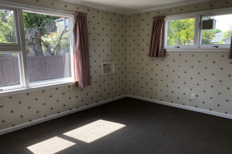 Photo of property in 53 Rountree Street, Upper Riccarton, Christchurch, 8041