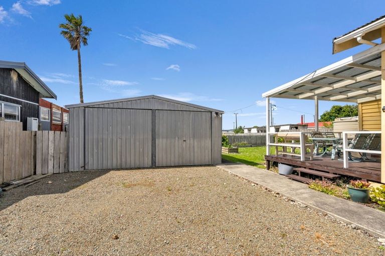 Photo of property in 5 Ruawai Wharf Road, Ruawai, 0530