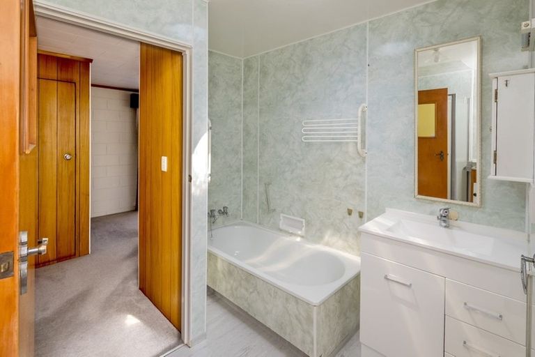 Photo of property in 868 Hokio Beach Road, Hokio Beach, Levin, 5571