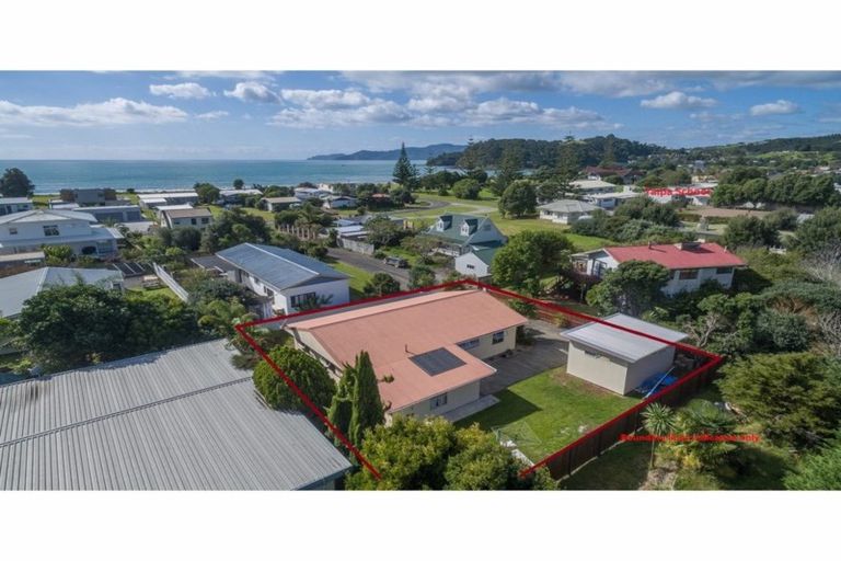 Photo of property in 42 Adamson Road, Taipa, 0420