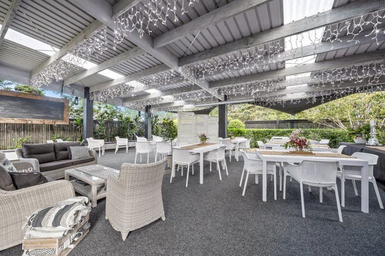 Photo of property in 361h Paremoremo Road, Paremoremo, Auckland, 0632