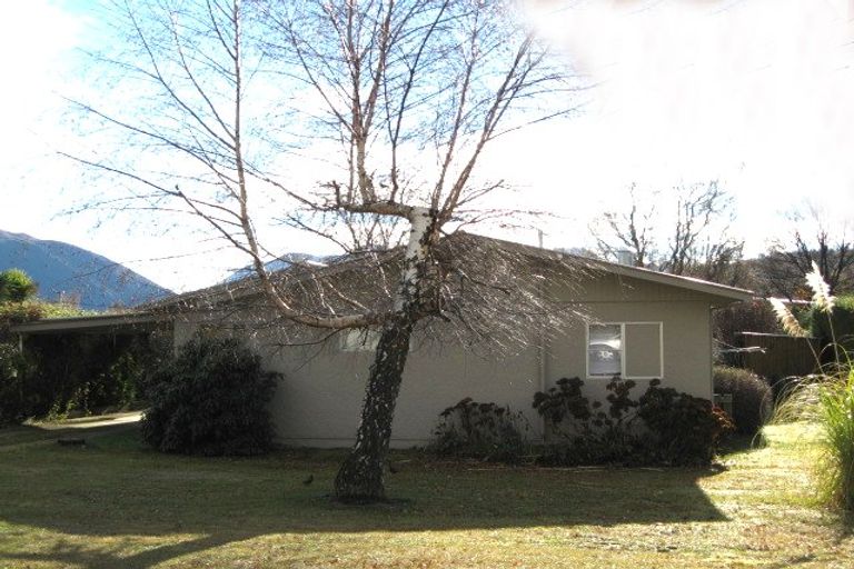 Photo of property in 46 Beech Street, Wanaka, 9305