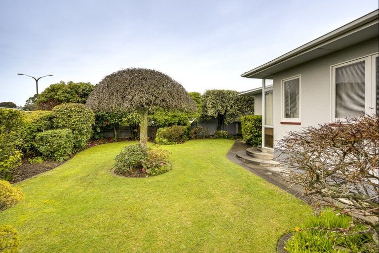 Photo of property in 220 Kennedy Road, Onekawa, Napier, 4110