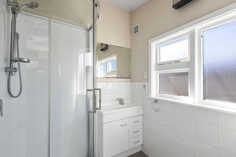 Photo of property in 52 Akaroa Street, Kaiapoi, 7630