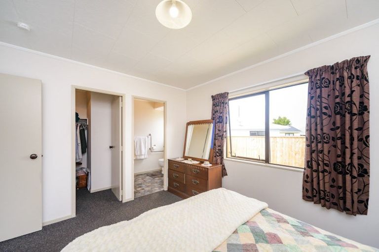 Photo of property in 31 Dalwood Grove, Highbury, Palmerston North, 4412