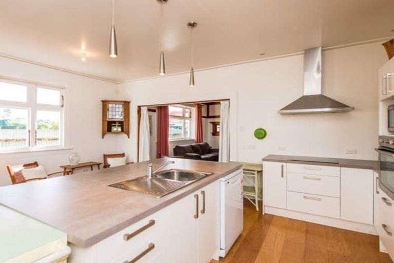 Photo of property in 36 Helmore Street, Whanganui East, Whanganui, 4500