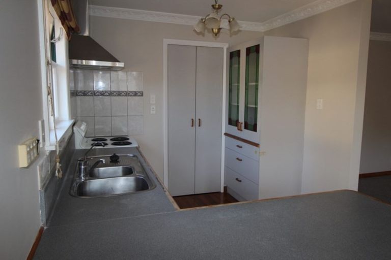 Photo of property in 3 Kent Crescent, Awapuni, Palmerston North, 4412