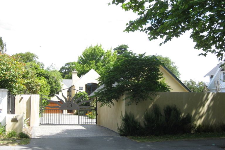 Photo of property in 13 Wroxton Terrace, Merivale, Christchurch, 8014
