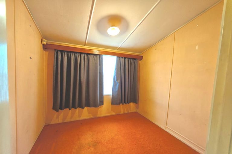 Photo of property in 13 Arney Road, Ranui, Auckland, 0612