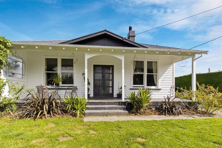 Photo of property in 10 Dobson Street, Waimate, 7924