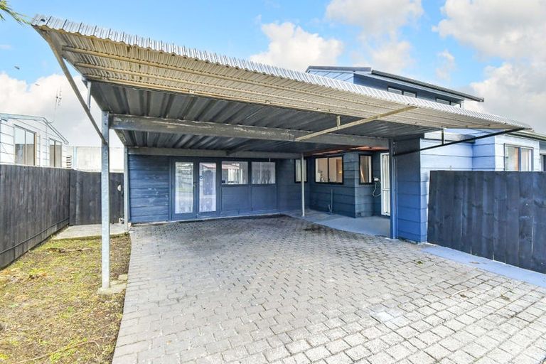 Photo of property in 1/34 Barnhill Crescent, Pahurehure, Papakura, 2113