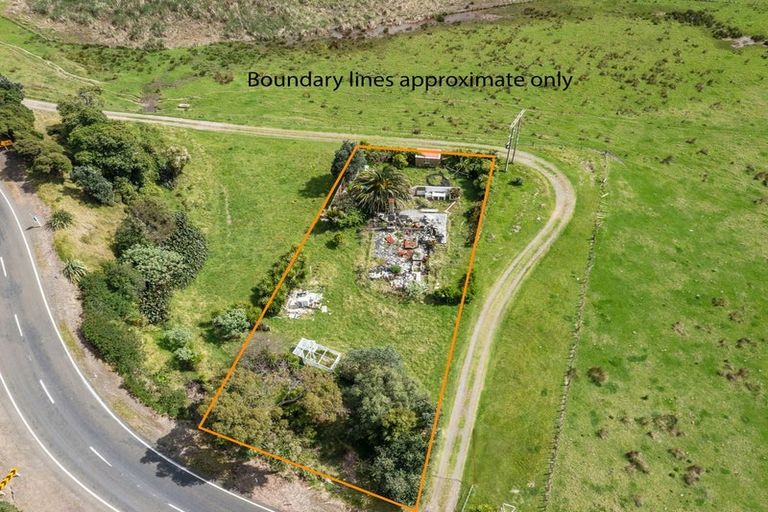 Photo of property in 8933 State Highway 35, Waihau Bay, Opotiki, 3199