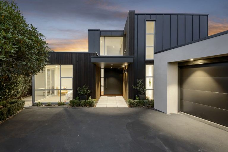 Photo of property in 29 Idris Road, Fendalton, Christchurch, 8052