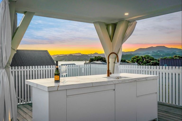 Photo of property in 16 Ida Way, Omaha, 0986