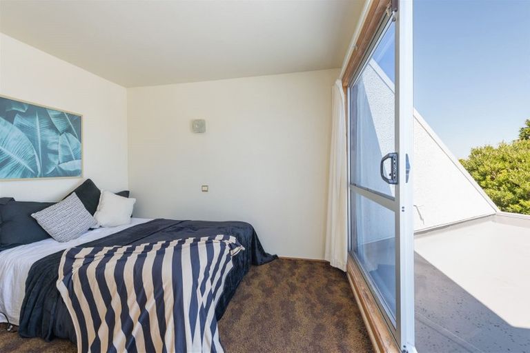 Photo of property in 22 Tosswill Road, Tahunanui, Nelson, 7011